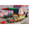 MINIART : STREET FRUIT SHOP   escala 1:35