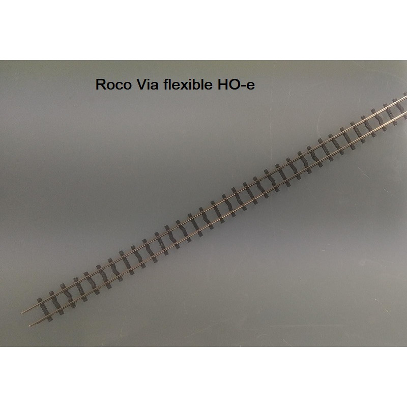 Roco :  Escala Via flexible 74 cm   Escala HO-e