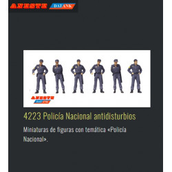 ANESTE : POLICIA NACIONAL ANTIDISTURBIOS   Escala HO