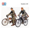 TAMIYA : German Soldiers With Bicycles   escala 1:35