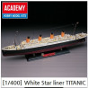 ACADEMI : The White Star Liner  TITANIC  escala 1:400