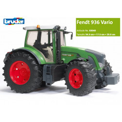 BRUDER : TRACTOR FENDT 936...