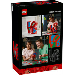 LEGO Art : LOVE escultura de Robert Indiana