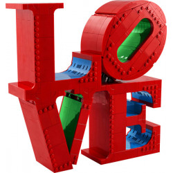LEGO Art : LOVE escultura de Robert Indiana