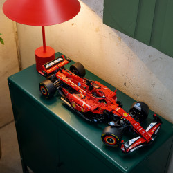  LEGO Technic : Coche Ferrari SF-24 F1
