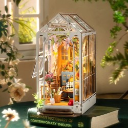 ROBOTIME ROLIFE : BOOK CASA DE JARDIN
