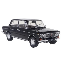 WHITE BOX : LADA 1500   Escala 1:24