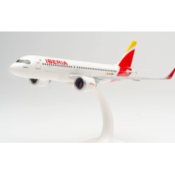 HERPA :  Kit Snap-Fit :  IBERIA  Airbus A320 neo  escala 1:200