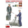 MINIART : GERMAN TANKERS REFUELING  escala 1:35