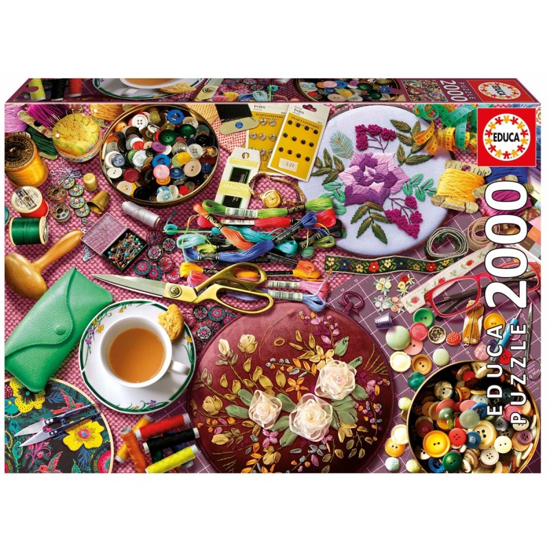 EDUCA : 2000 piezas LA MESA DE COSTURA