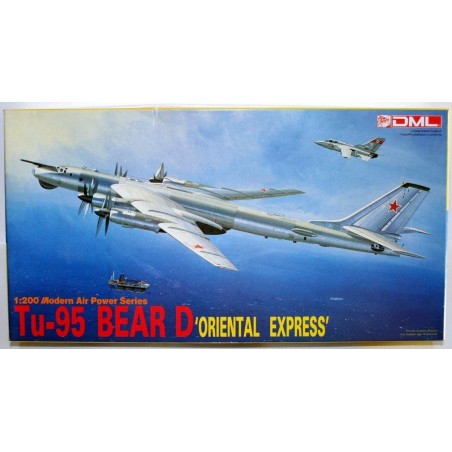 DRAGON: TU-95  BEAR D  ORIENTAL EXPRESS escala 1:200