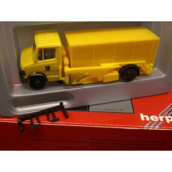 HERPA : MB  (Camion basura)...