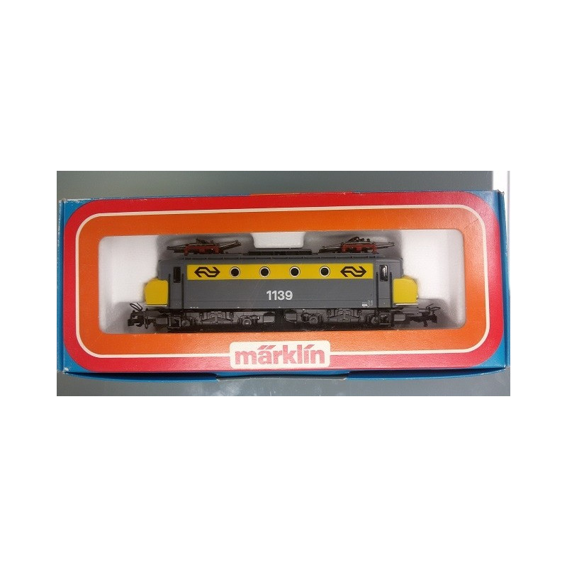 MARKLIN : Locomotora Eléctrica  Analógica ( serie clasica )  escala HO