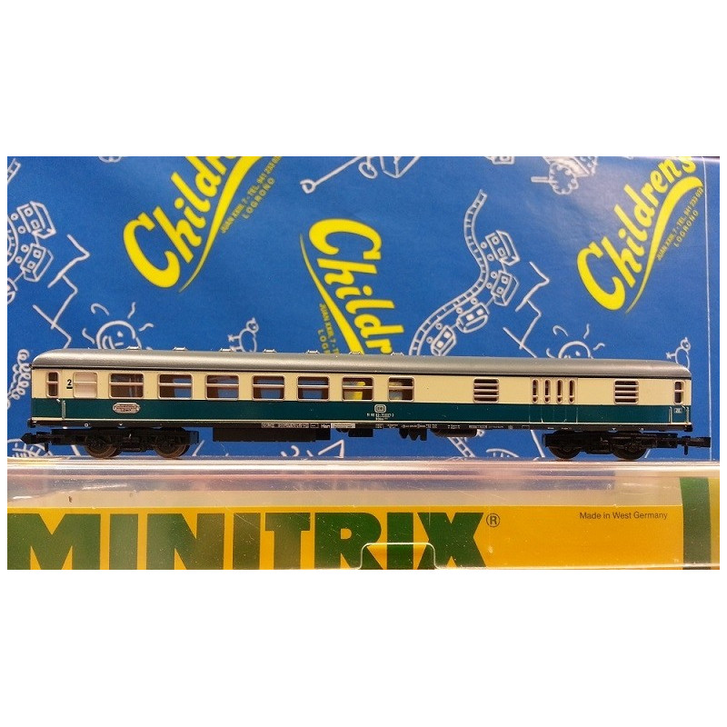 MINITRIX : COCHE DE PASAJEROS  Escala N